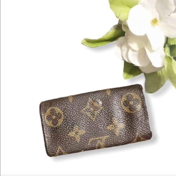 Lv Card Holder Keychain Recto Verso Traduction